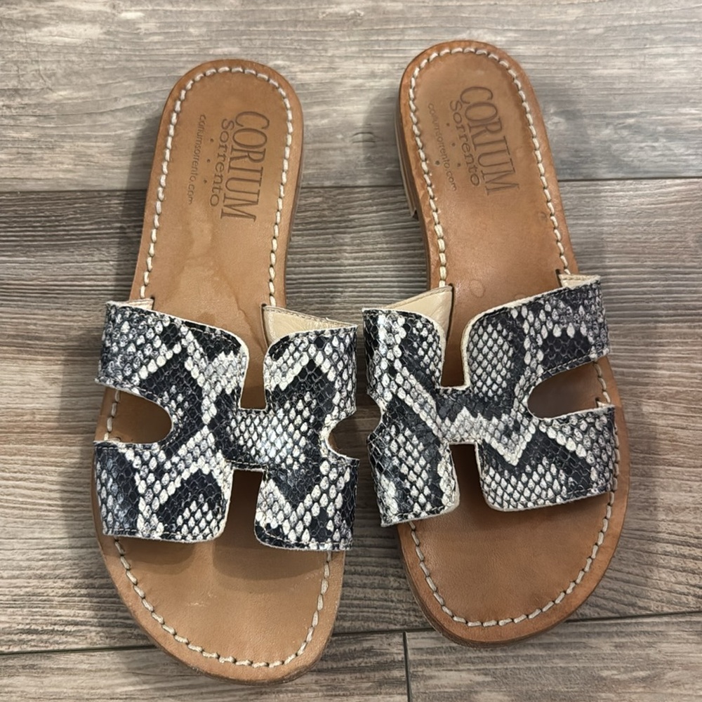 Corium Sorrento sandals